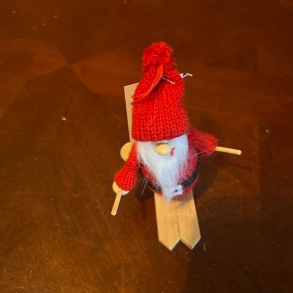 Knitted Skiing Santa Claus christmas ornament By Silver Tree - Picture 7 of 8